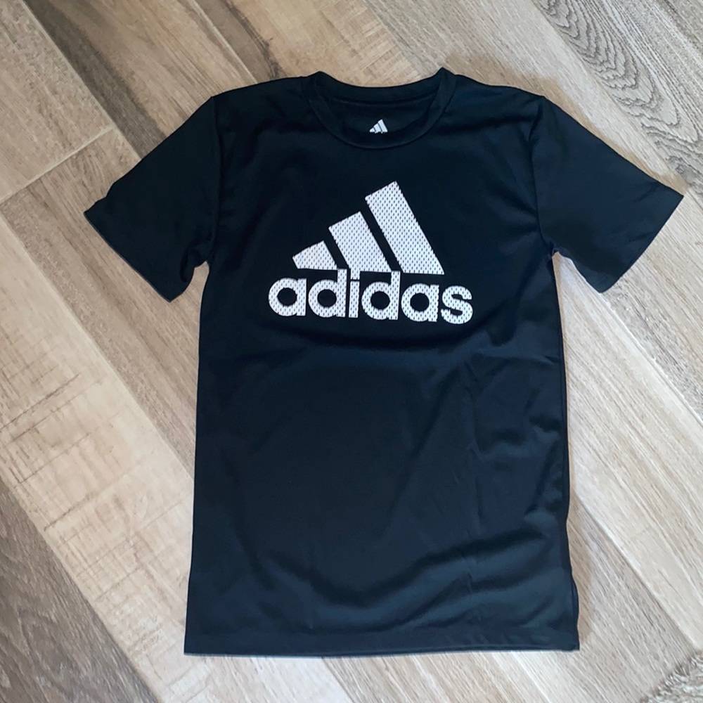 Boys Adidas size medium black logo T